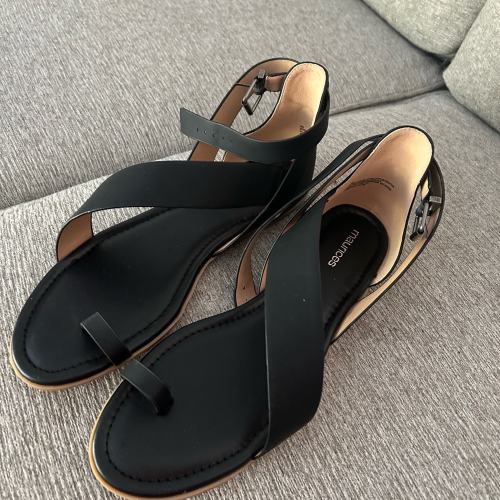 Maurices Elegant Black Sandals - Picture 5 of 8